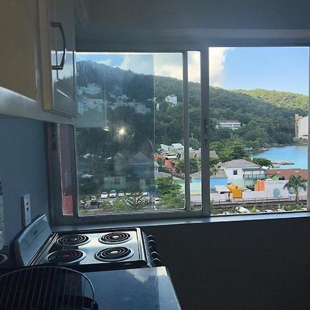 Studio 6 At Turtle Beach Towers Ocho Rios Bagian luar foto